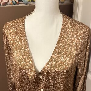 Mittoshop Button-Up Blouse Size large Like new
